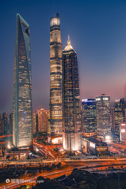 璀璨之夜 上海地標“三件套”的夜景魅力