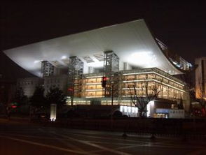 海派風(fēng)情，舌尖上的上海——探尋上海特產(chǎn)的獨(dú)特魅力